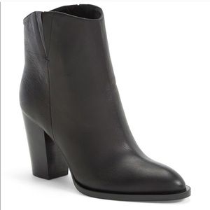 VINCE ERVING BOOTIES